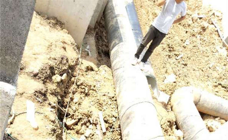 325-6mm螺旋鋼管，1800給水防腐螺旋管，空調通風鋼管廠家，800鎖扣鋼管樁廠家